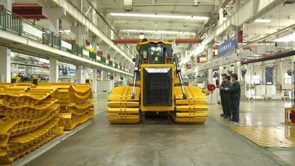 新品下线抢市场 山推工程机械一季度外贸“开门红”