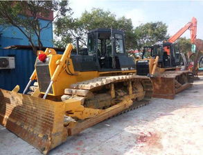 图 集安二手推土机市场价格 大概什么价格 上海工程机械